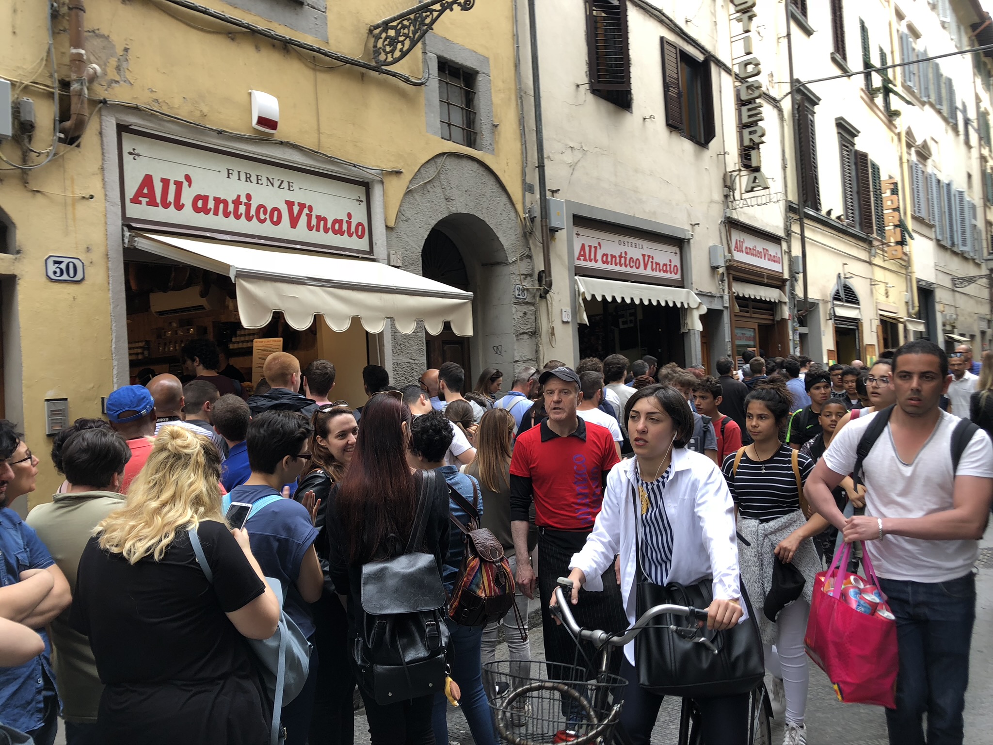 A busy Florence street
